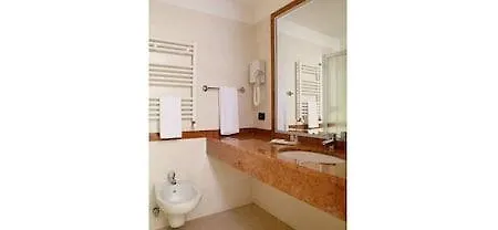 Torino San Luigi - Ristorante Trait D'union Hotel 4*