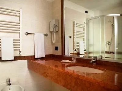 Torino San Luigi - Ristorante Trait D'union 4*