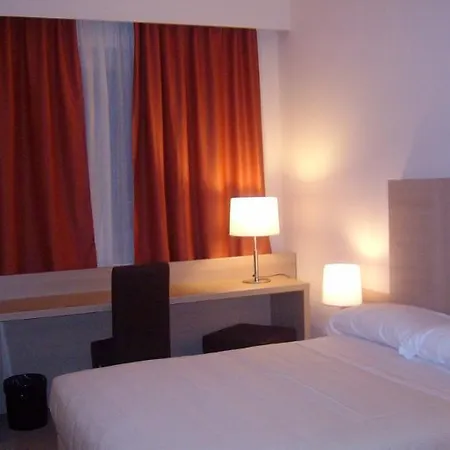Otel Torino San Luigi - Ristorante Trait D'union Beinasco