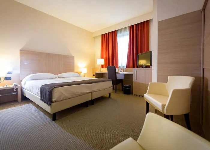 Hotell Torino San Luigi - Ristorante Trait D'union