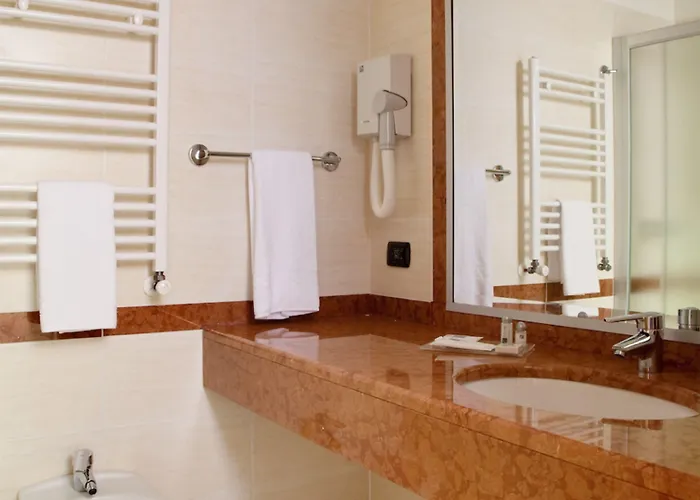 Hotel Torino San Luigi - Ristorante Trait D'union